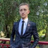 Андрей Офицеров